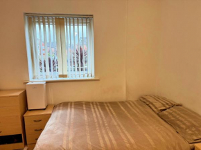 Cozy Private Room with Free Wi-Fi